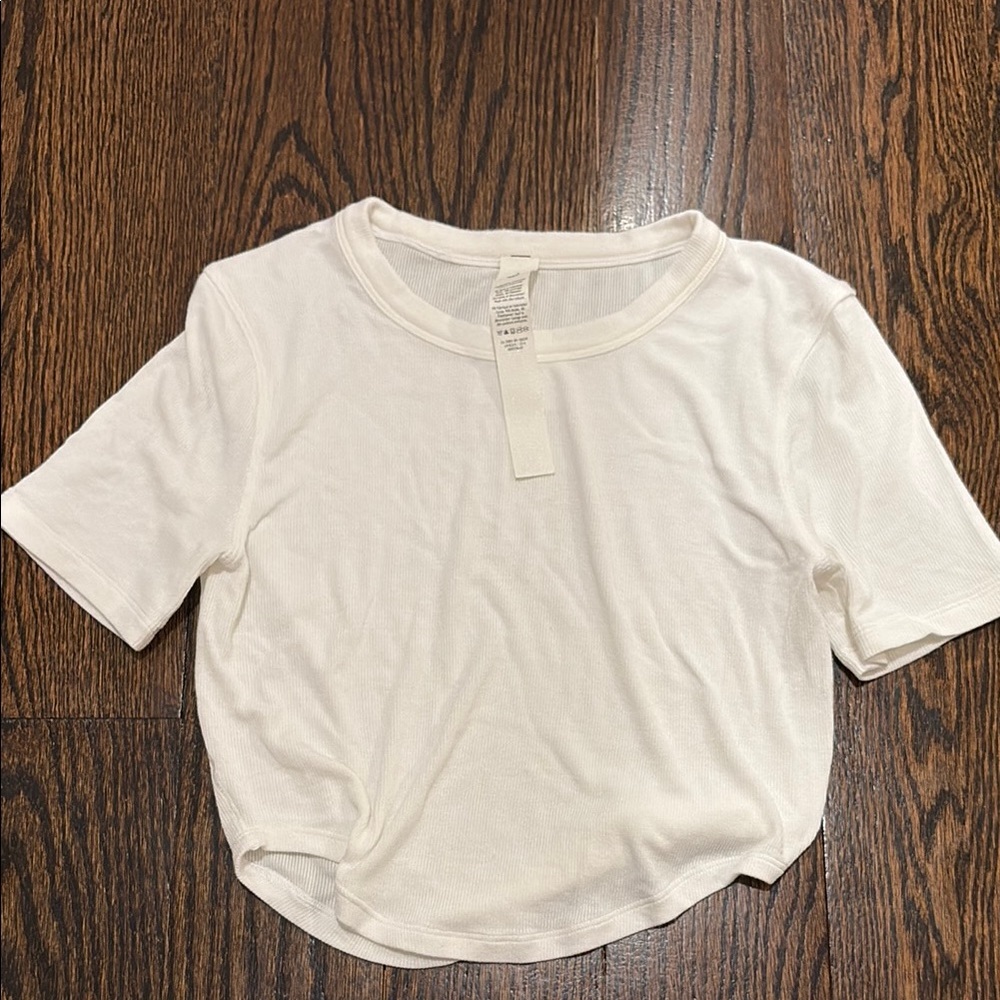 Women's White Short Sleeve Top